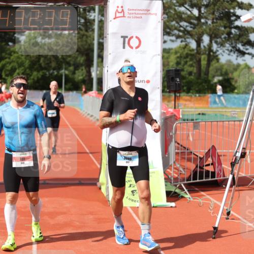 14.06.2026 - 7 Türme Triathlon Andreas Tolksdorf http://msf.ph/oto/9804320 14.06.2026 15:32:38 Ziel 840, 917, 1025 meine-sportfotos.de