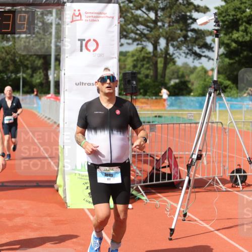 14.06.2026 - 7 Türme Triathlon Andreas Tolksdorf http://msf.ph/oto/9804325 14.06.2026 15:32:38 Ziel 840, 917, 1025 meine-sportfotos.de