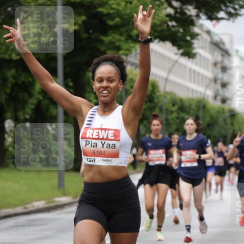 14.06.2026 - REWE Women's Run Jannik Wohlers http://msf.ph/oto/9804335 14.06.2026 10:37:46 Laufen 5164, 57 meine-sportfotos.de