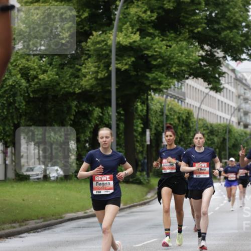 14.06.2026 - REWE Women's Run Jannik Wohlers http://msf.ph/oto/9804339 14.06.2026 10:37:47 Laufen 5613 meine-sportfotos.de