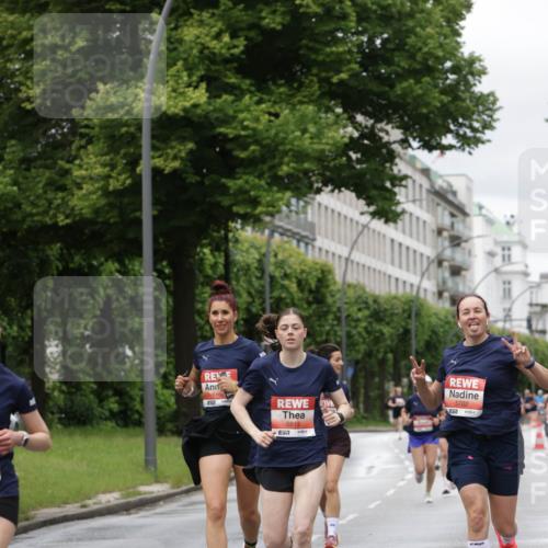 14.06.2026 - REWE Women's Run Jannik Wohlers http://msf.ph/oto/9804344 14.06.2026 10:37:48 Laufen 5815, 57, 57, 5702 meine-sportfotos.de