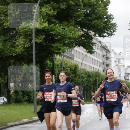 14.06.2026 - REWE Women's Run Jannik Wohlers http://msf.ph/oto/9804349 14.06.2026 10:37:48 Laufen 5109, 5815, 7, 7, 5702 meine-sportfotos.de