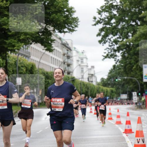 14.06.2026 - REWE Women's Run Jannik Wohlers http://msf.ph/oto/9804353 14.06.2026 10:37:49 Laufen 15, 5702 meine-sportfotos.de