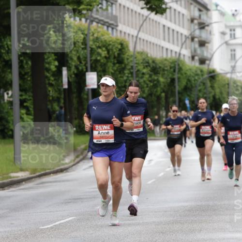 14.06.2026 - REWE Women's Run Jannik Wohlers http://msf.ph/oto/9804372 14.06.2026 10:37:54 Laufen 5477, 7, 517 meine-sportfotos.de