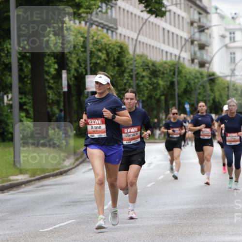 14.06.2026 - REWE Women's Run Jannik Wohlers http://msf.ph/oto/9804374 14.06.2026 10:37:54 Laufen 5477, 5434, 5096 meine-sportfotos.de