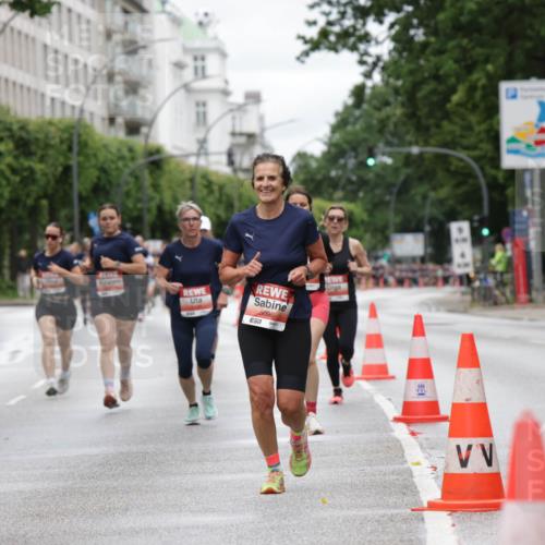 14.06.2026 - REWE Women's Run Jannik Wohlers http://msf.ph/oto/9804382 14.06.2026 10:37:55 Laufen 40, 5096 meine-sportfotos.de