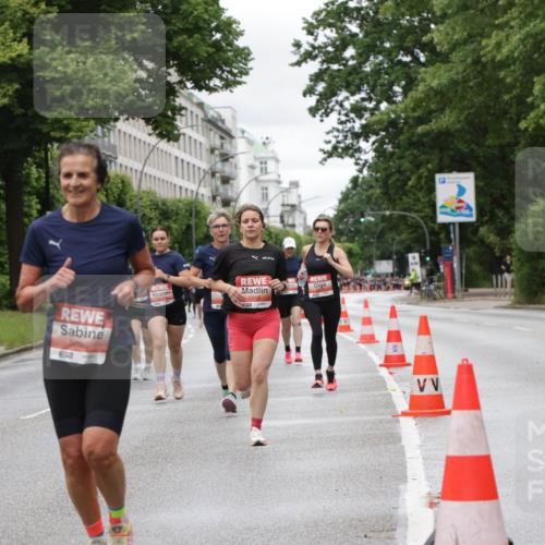 14.06.2026 - REWE Women's Run Jannik Wohlers http://msf.ph/oto/9804408 14.06.2026 10:37:58 Laufen 5096, 57, 5916 meine-sportfotos.de