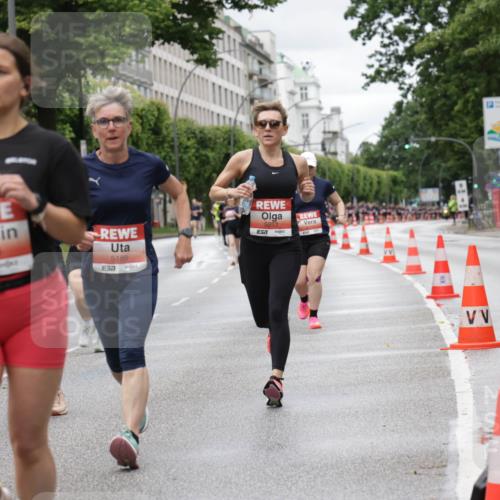 14.06.2026 - REWE Women's Run Jannik Wohlers http://msf.ph/oto/9804431 14.06.2026 10:38:01 Laufen 6916, 7, 5189, 5953, 57 meine-sportfotos.de
