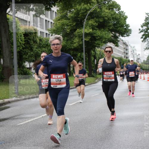 14.06.2026 - REWE Women's Run Jannik Wohlers http://msf.ph/oto/9804440 14.06.2026 10:38:02 Laufen 5189 meine-sportfotos.de