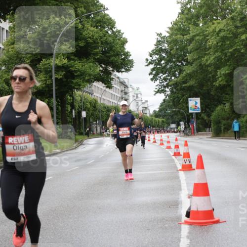 14.06.2026 - REWE Women's Run Jannik Wohlers http://msf.ph/oto/9804445 14.06.2026 10:38:03 Laufen 5953, 7 meine-sportfotos.de