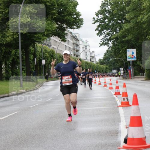 14.06.2026 - REWE Women's Run Jannik Wohlers http://msf.ph/oto/9804453 14.06.2026 10:38:04 Laufen  meine-sportfotos.de