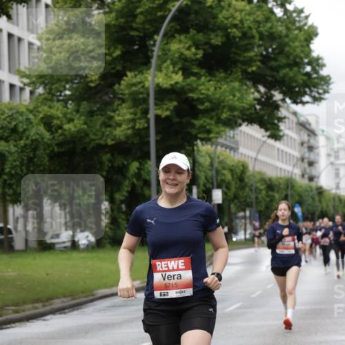 14.06.2026 - REWE Women's Run Jannik Wohlers http://msf.ph/oto/9804466 14.06.2026 10:38:05 Laufen 5715, 657 meine-sportfotos.de