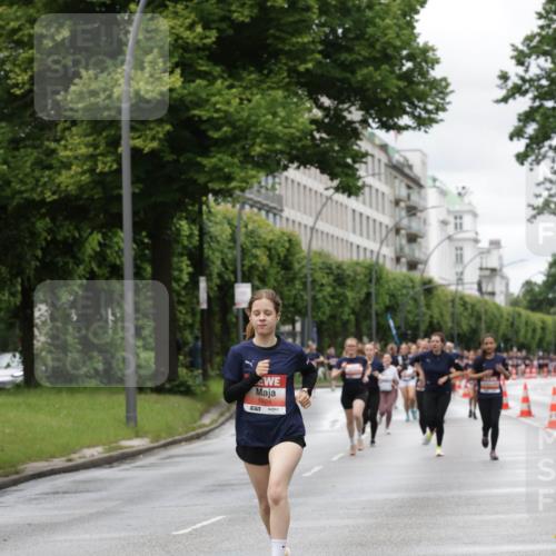 14.06.2026 - REWE Women's Run Jannik Wohlers http://msf.ph/oto/9804471 14.06.2026 10:38:06 Laufen 5594 meine-sportfotos.de