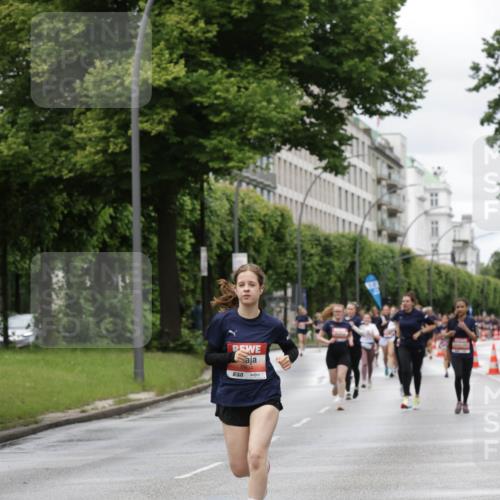 14.06.2026 - REWE Women's Run Jannik Wohlers http://msf.ph/oto/9804475 14.06.2026 10:38:06 Laufen 7 meine-sportfotos.de