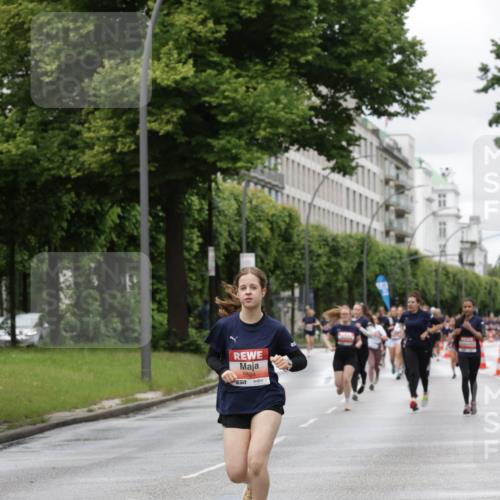 14.06.2026 - REWE Women's Run Jannik Wohlers http://msf.ph/oto/9804476 14.06.2026 10:38:06 Laufen 5594 meine-sportfotos.de