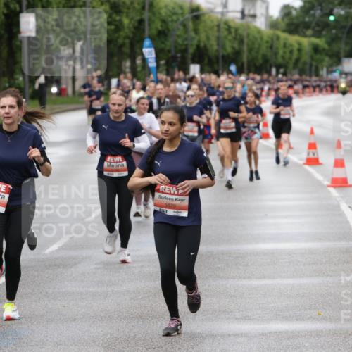 14.06.2026 - REWE Women's Run Jannik Wohlers http://msf.ph/oto/9804514 14.06.2026 10:38:12 Laufen 5202, 5679, 7 meine-sportfotos.de