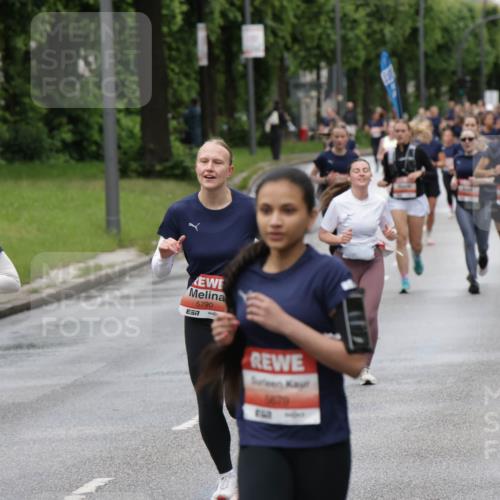 14.06.2026 - REWE Women's Run Jannik Wohlers http://msf.ph/oto/9804522 14.06.2026 10:38:14 Laufen 5790, 1679 meine-sportfotos.de