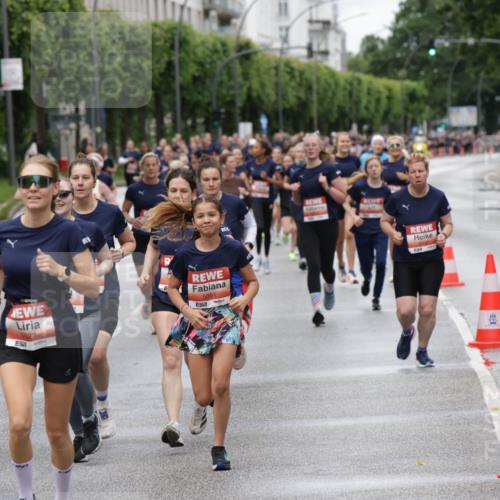 14.06.2026 - REWE Women's Run Jannik Wohlers http://msf.ph/oto/9804546 14.06.2026 10:38:20 Laufen 5, 00, 5695, 7, 5051, 7 meine-sportfotos.de