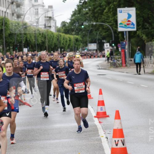 14.06.2026 - REWE Women's Run Jannik Wohlers http://msf.ph/oto/9804550 14.06.2026 10:38:21 Laufen 6061, 5333, 57 meine-sportfotos.de