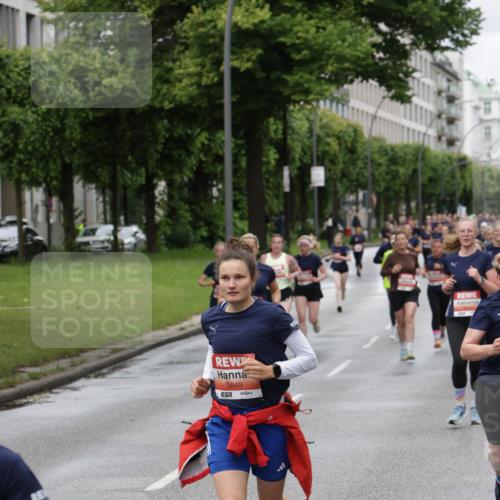 14.06.2026 - REWE Women's Run Jannik Wohlers http://msf.ph/oto/9804567 14.06.2026 10:38:25 Laufen 5649, 51 meine-sportfotos.de