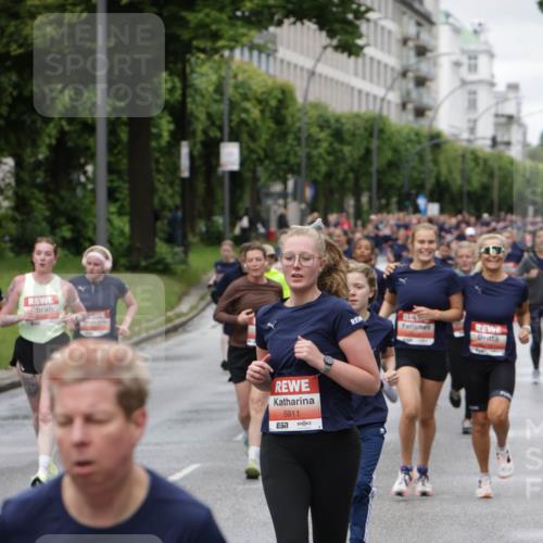 14.06.2026 - REWE Women's Run Jannik Wohlers http://msf.ph/oto/9804584 14.06.2026 10:38:27 Laufen 6300, 5911, 57 meine-sportfotos.de