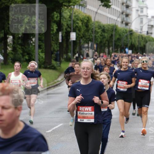 14.06.2026 - REWE Women's Run Jannik Wohlers http://msf.ph/oto/9804588 14.06.2026 10:38:27 Laufen 5911 meine-sportfotos.de