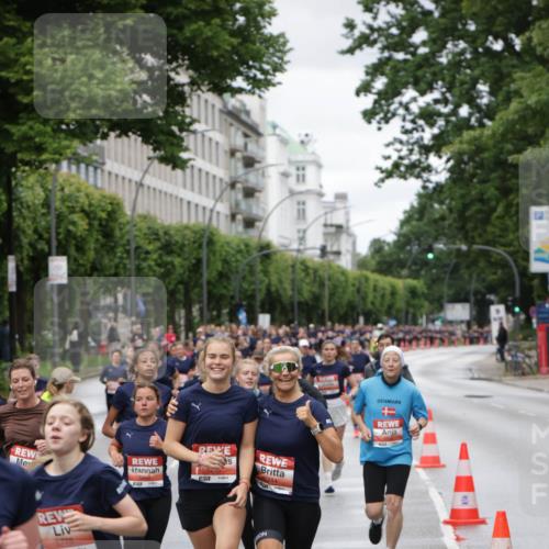 14.06.2026 - REWE Women's Run Jannik Wohlers http://msf.ph/oto/9804596 14.06.2026 10:38:28 Laufen 5778, 57, 5245, 7, 244 meine-sportfotos.de
