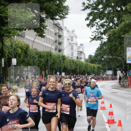 14.06.2026 - REWE Women's Run Jannik Wohlers http://msf.ph/oto/9804598 14.06.2026 10:38:28 Laufen 571, 57, 244, 301 meine-sportfotos.de