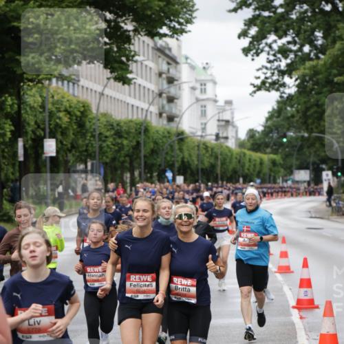 14.06.2026 - REWE Women's Run Jannik Wohlers http://msf.ph/oto/9804603 14.06.2026 10:38:28 Laufen 5778, 5245, 7 meine-sportfotos.de