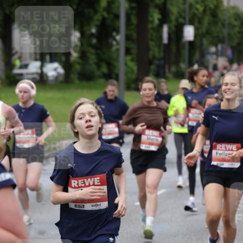 14.06.2026 - REWE Women's Run Jannik Wohlers http://msf.ph/oto/9804604 14.06.2026 10:38:29 Laufen 2170 meine-sportfotos.de