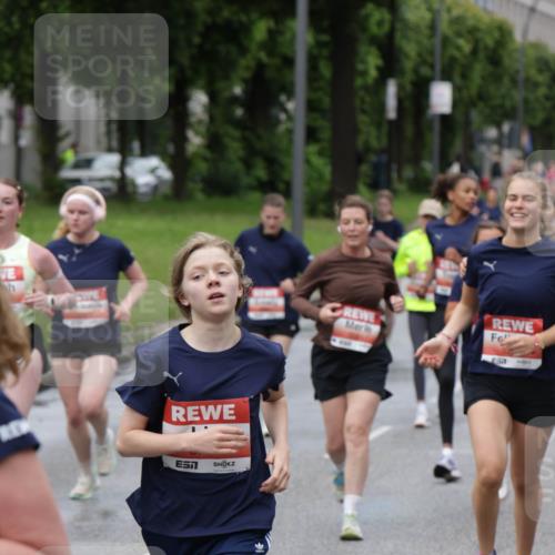 14.06.2026 - REWE Women's Run Jannik Wohlers http://msf.ph/oto/9804606 14.06.2026 10:38:29 Laufen  meine-sportfotos.de