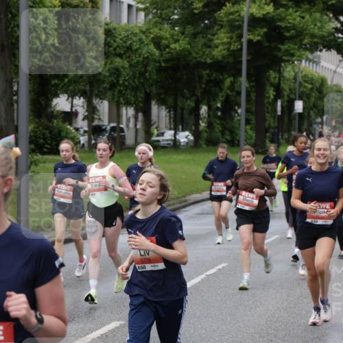14.06.2026 - REWE Women's Run Jannik Wohlers http://msf.ph/oto/9804615 14.06.2026 10:38:29 Laufen 2, 5778, 651 meine-sportfotos.de
