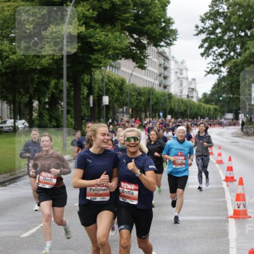 14.06.2026 - REWE Women's Run Jannik Wohlers http://msf.ph/oto/9804622 14.06.2026 10:38:30 Laufen 651, 5245, 7, 244 meine-sportfotos.de