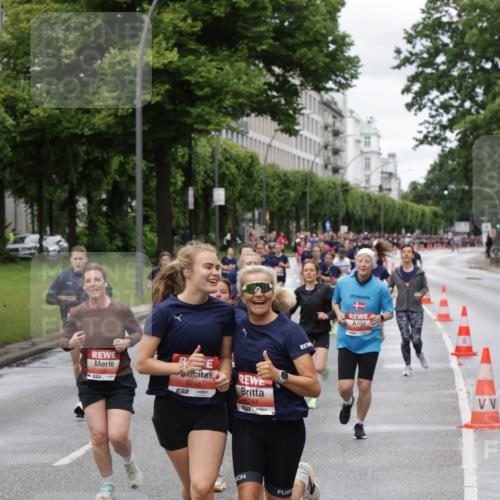 14.06.2026 - REWE Women's Run Jannik Wohlers http://msf.ph/oto/9804624 14.06.2026 10:38:30 Laufen 5245, 7, 244 meine-sportfotos.de