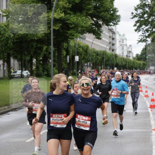14.06.2026 - REWE Women's Run Jannik Wohlers http://msf.ph/oto/9804630 14.06.2026 10:38:30 Laufen 5245, 5244 meine-sportfotos.de