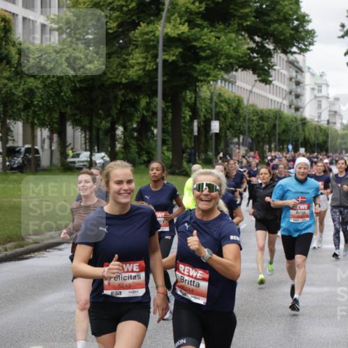 14.06.2026 - REWE Women's Run Jannik Wohlers http://msf.ph/oto/9804640 14.06.2026 10:38:31 Laufen 5245, 7, 244 meine-sportfotos.de