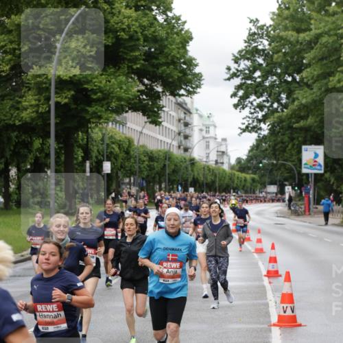 14.06.2026 - REWE Women's Run Jannik Wohlers http://msf.ph/oto/9804643 14.06.2026 10:38:32 Laufen 5868 meine-sportfotos.de