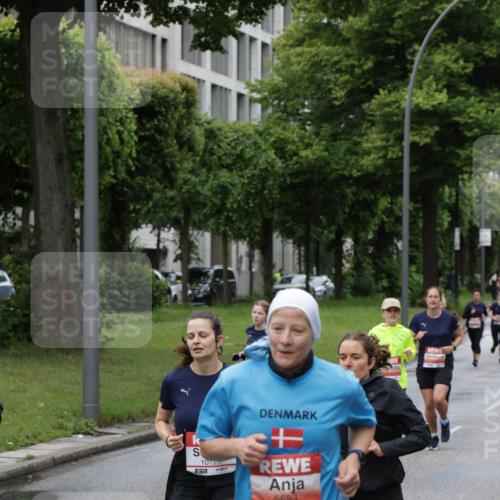 14.06.2026 - REWE Women's Run Jannik Wohlers http://msf.ph/oto/9804651 14.06.2026 10:38:34 Laufen 10720, 51, 5683, 7 meine-sportfotos.de