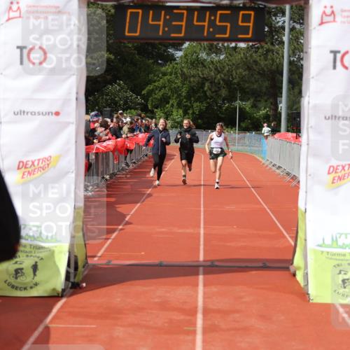 14.06.2026 - 7 Türme Triathlon Andreas Tolksdorf http://msf.ph/oto/9804684 14.06.2026 15:34:58 Ziel 955, 1126, 1146, 1185 meine-sportfotos.de