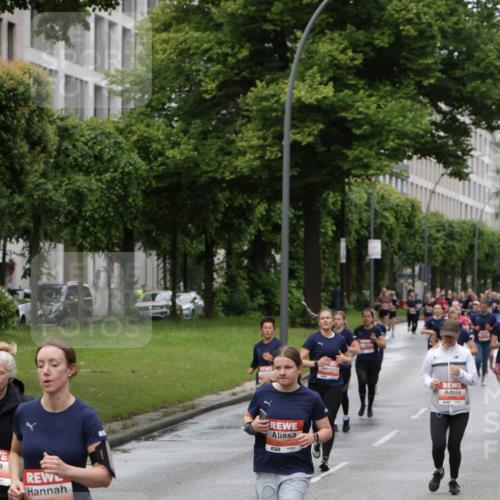 14.06.2026 - REWE Women's Run Jannik Wohlers http://msf.ph/oto/9804692 14.06.2026 10:38:38 Laufen 5933, 7, 5217 meine-sportfotos.de