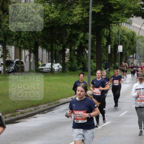 14.06.2026 - REWE Women's Run Jannik Wohlers http://msf.ph/oto/9804701 14.06.2026 10:38:38 Laufen 5217, 7 meine-sportfotos.de