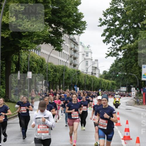 14.06.2026 - REWE Women's Run Jannik Wohlers http://msf.ph/oto/9804708 14.06.2026 10:38:39 Laufen 5660, 85, 1 meine-sportfotos.de
