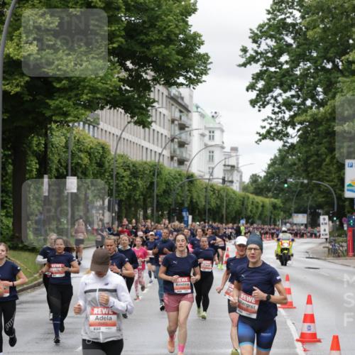 14.06.2026 - REWE Women's Run Jannik Wohlers http://msf.ph/oto/9804709 14.06.2026 10:38:39 Laufen 5660, 57 meine-sportfotos.de