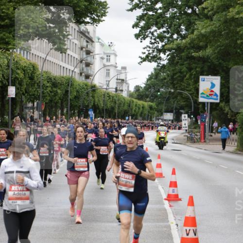 14.06.2026 - REWE Women's Run Jannik Wohlers http://msf.ph/oto/9804720 14.06.2026 10:38:40 Laufen 9 meine-sportfotos.de
