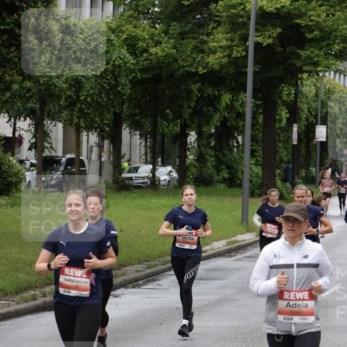 14.06.2026 - REWE Women's Run Jannik Wohlers http://msf.ph/oto/9804723 14.06.2026 10:38:41 Laufen 6070, 5660 meine-sportfotos.de