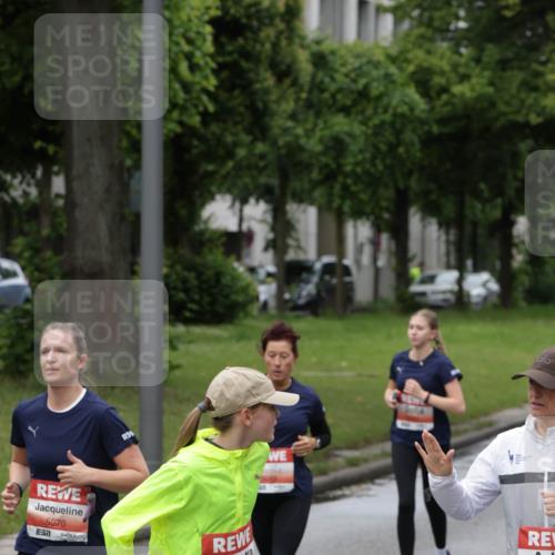 14.06.2026 - REWE Women's Run Jannik Wohlers http://msf.ph/oto/9804733 14.06.2026 10:38:42 Laufen 5070, 5661, 566 meine-sportfotos.de