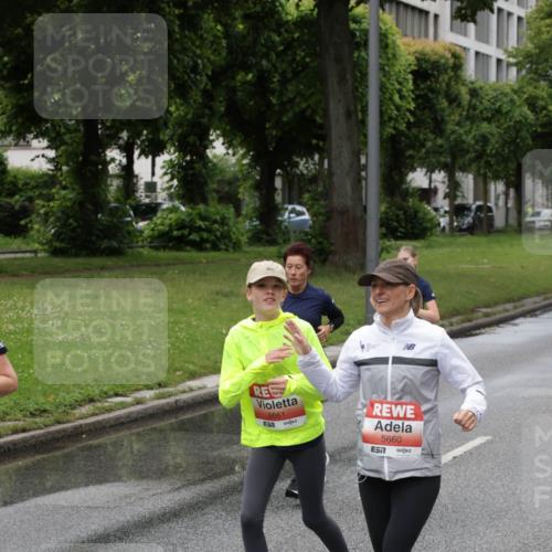 14.06.2026 - REWE Women's Run Jannik Wohlers http://msf.ph/oto/9804740 14.06.2026 10:38:43 Laufen 5661, 5660, 7 meine-sportfotos.de