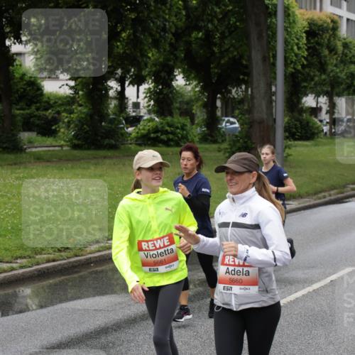 14.06.2026 - REWE Women's Run Jannik Wohlers http://msf.ph/oto/9804748 14.06.2026 10:38:44 Laufen 5661, 5660, 7 meine-sportfotos.de