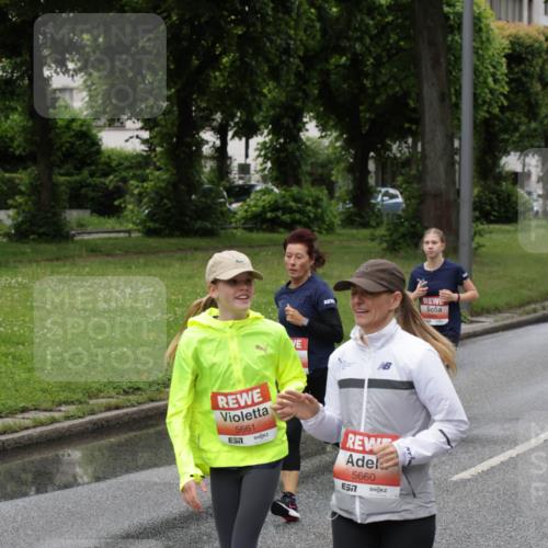 14.06.2026 - REWE Women's Run Jannik Wohlers http://msf.ph/oto/9804751 14.06.2026 10:38:44 Laufen 5661, 5660, 57 meine-sportfotos.de