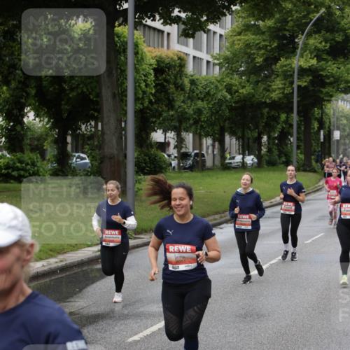 14.06.2026 - REWE Women's Run Jannik Wohlers http://msf.ph/oto/9804777 14.06.2026 10:38:47 Laufen 6055 meine-sportfotos.de